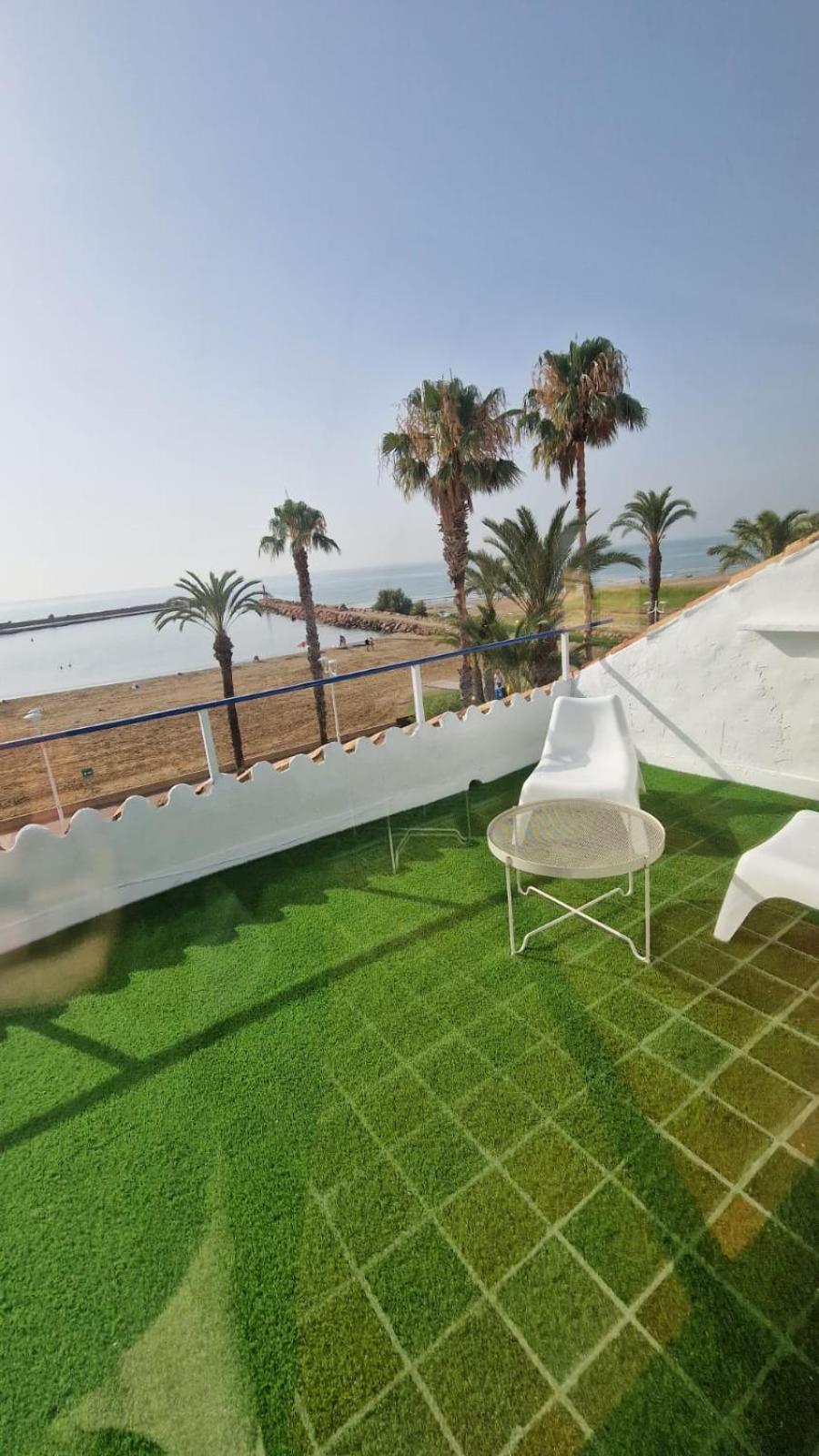 Beachfront Vila バレンシア エクステリア 写真