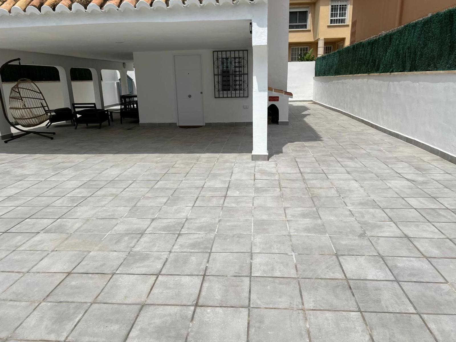 Beachfront Vila バレンシア エクステリア 写真